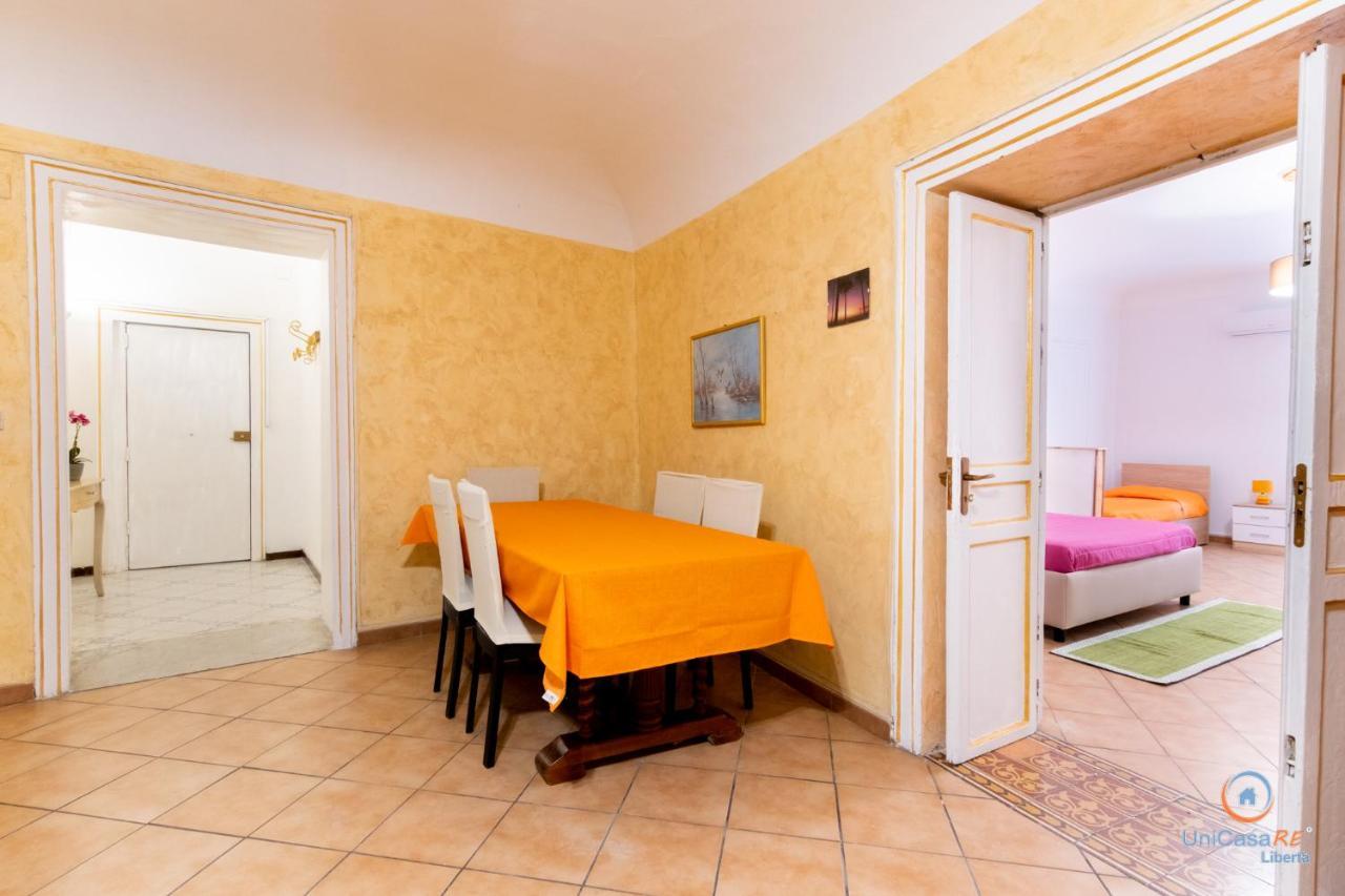 Kemonia Casa Vacanze Apartment Palermo Bagian luar foto